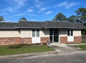 303 Pineview Dr, Waycross GA - Commercial Property