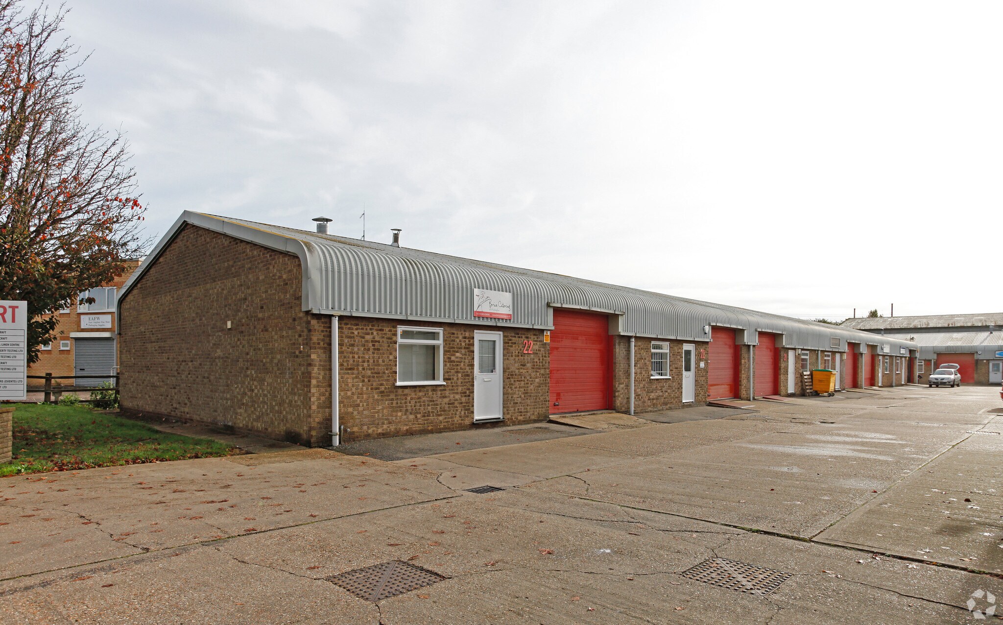 Halcyon Ct, Huntingdon to rent Building Photo- Image 1 of 3