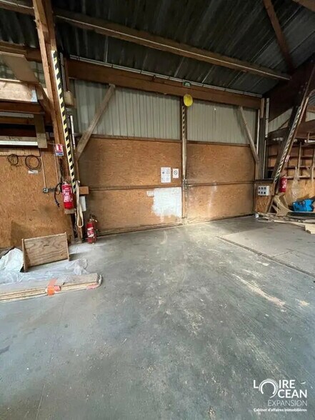 Light Industrial in Guérande for sale - Building Photo - Image 3 of 8
