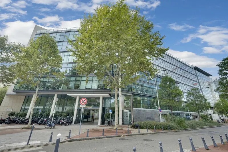 Office in Issy-les-Moulineaux to rent - Building Photo - Image 1 of 4