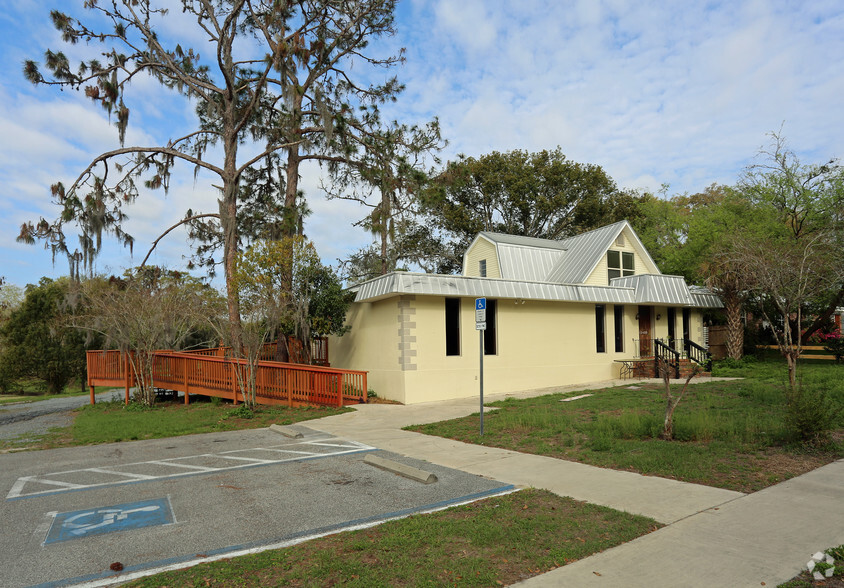 12409 Curley St, San Antonio, FL for sale - Primary Photo - Image 1 of 22