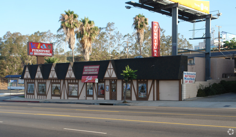 2751 Colorado Blvd, Los Angeles, CA for rent - Primary Photo - Image 1 of 14