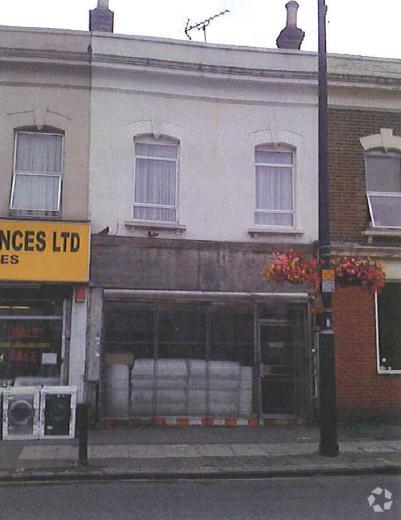 82 Woodgrange Rd, London for sale - Primary Photo - Image 1 of 1