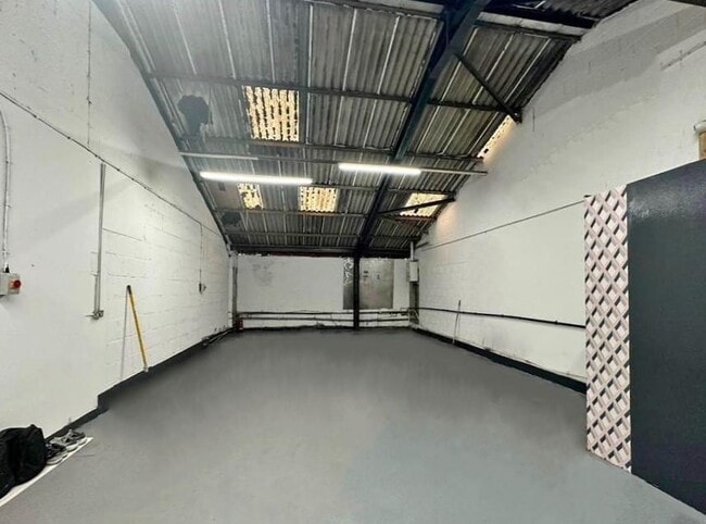 More details for 58A Kingsbridge Crescent, Southall - Industrial to Rent