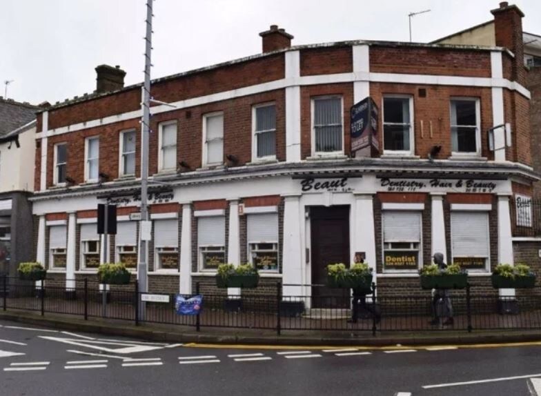 428 Hale End Rd, London for sale Building Photo- Image 1 of 1