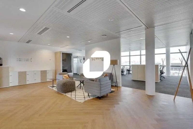 Office in Montrouge to rent - Interior Photo - Image 3 of 16