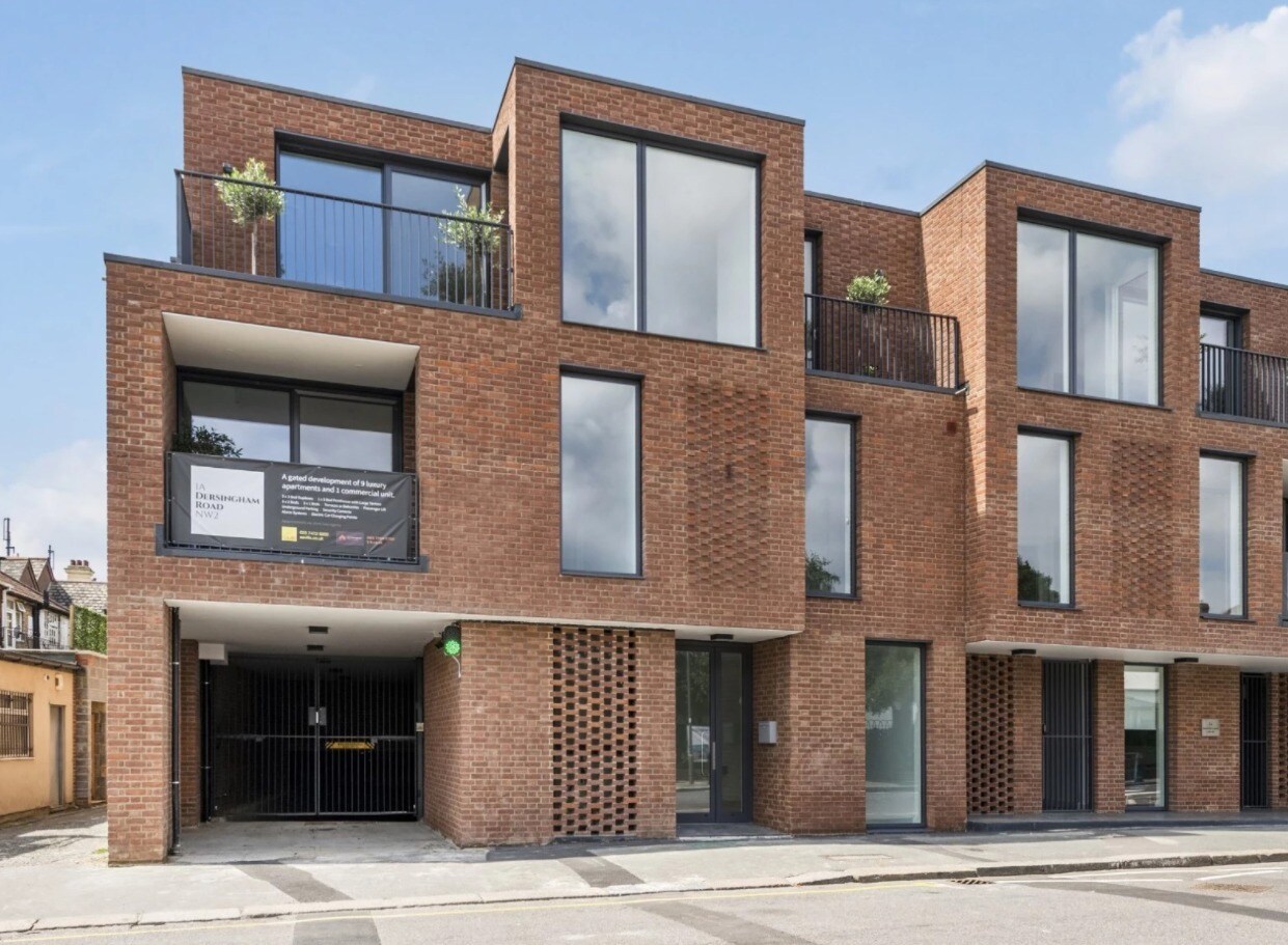 1 Dersingham Rd, London for sale Primary Photo- Image 1 of 1