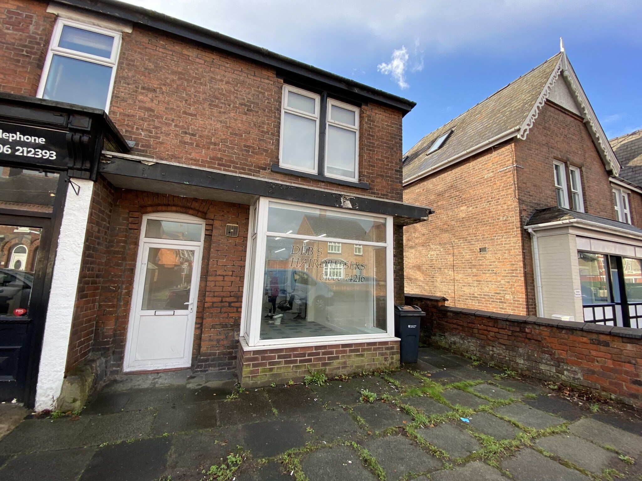 27 Winnington Ln, Northwich for sale Primary Photo- Image 1 of 1