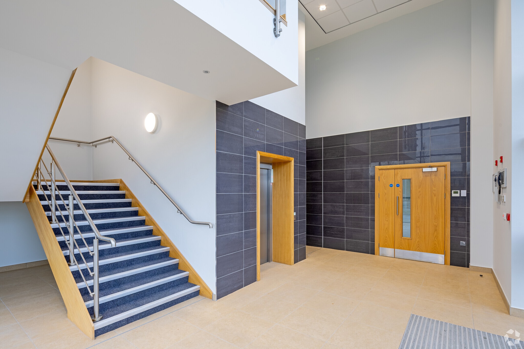 Panattoni Park, Rotherham to rent Lobby- Image 1 of 12