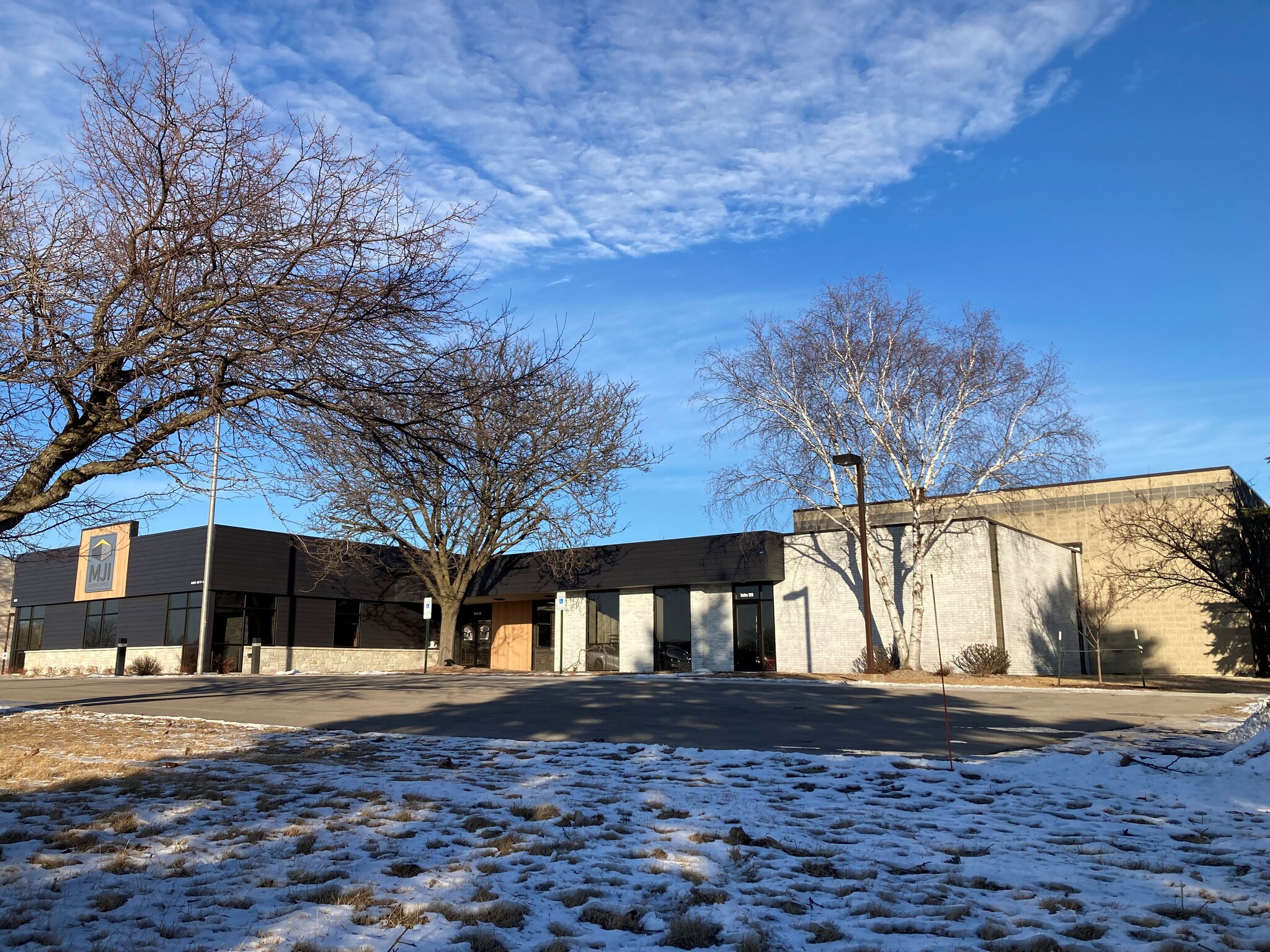 620 N Lynndale Dr, Appleton, WI for sale Building Photo- Image 1 of 1
