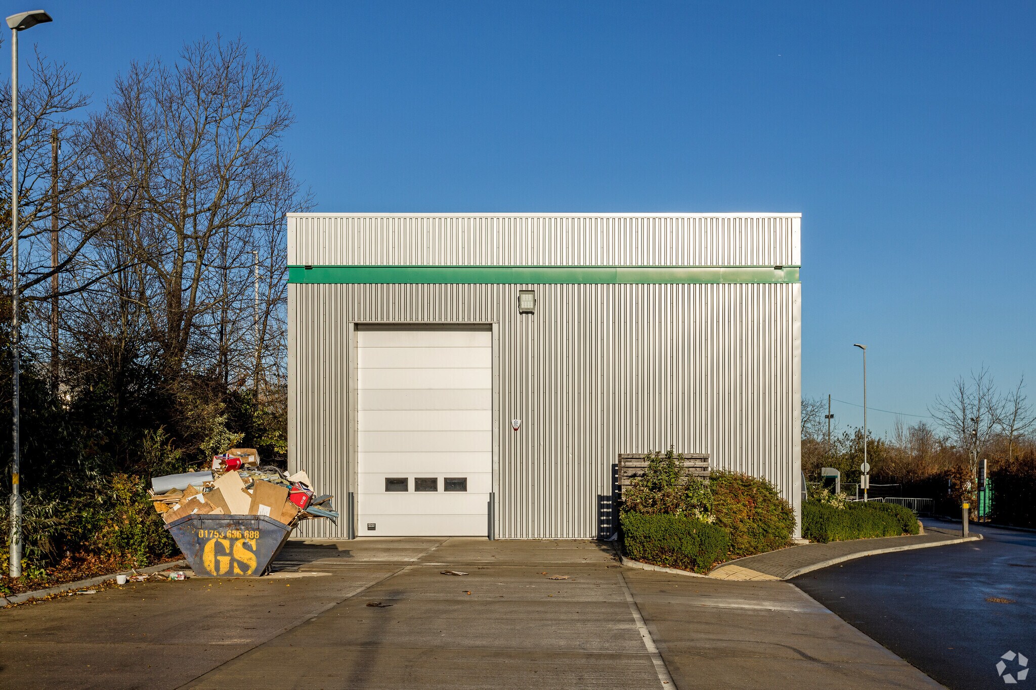 Dawley Rd, Hayes for sale Primary Photo- Image 1 of 1