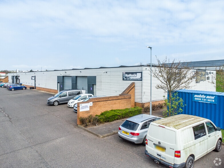 Pease Rd, Peterlee to rent - Building Photo - Image 1 of 5