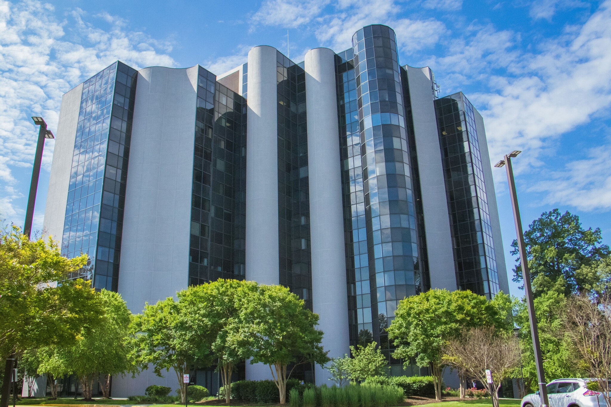 8201 Corporate Dr, Landover, MD to rent Building Photo- Image 1 of 31