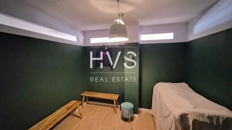 Office in Aix-en-Provence to rent - Interior Photo - Image 3 of 4