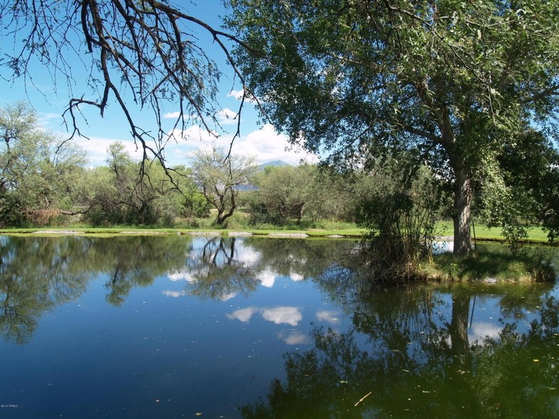 86 Chavez Siding Rd, Tubac, AZ for sale - Primary Photo - Image 1 of 1