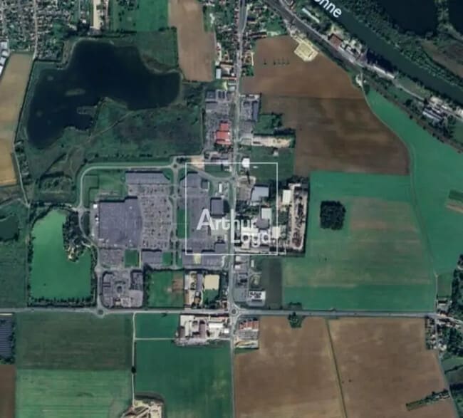 Vente Terrain 13 443 m²
