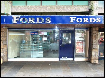 19-21 Jarnac Ct, Dalkeith for sale - Primary Photo - Image 1 of 1