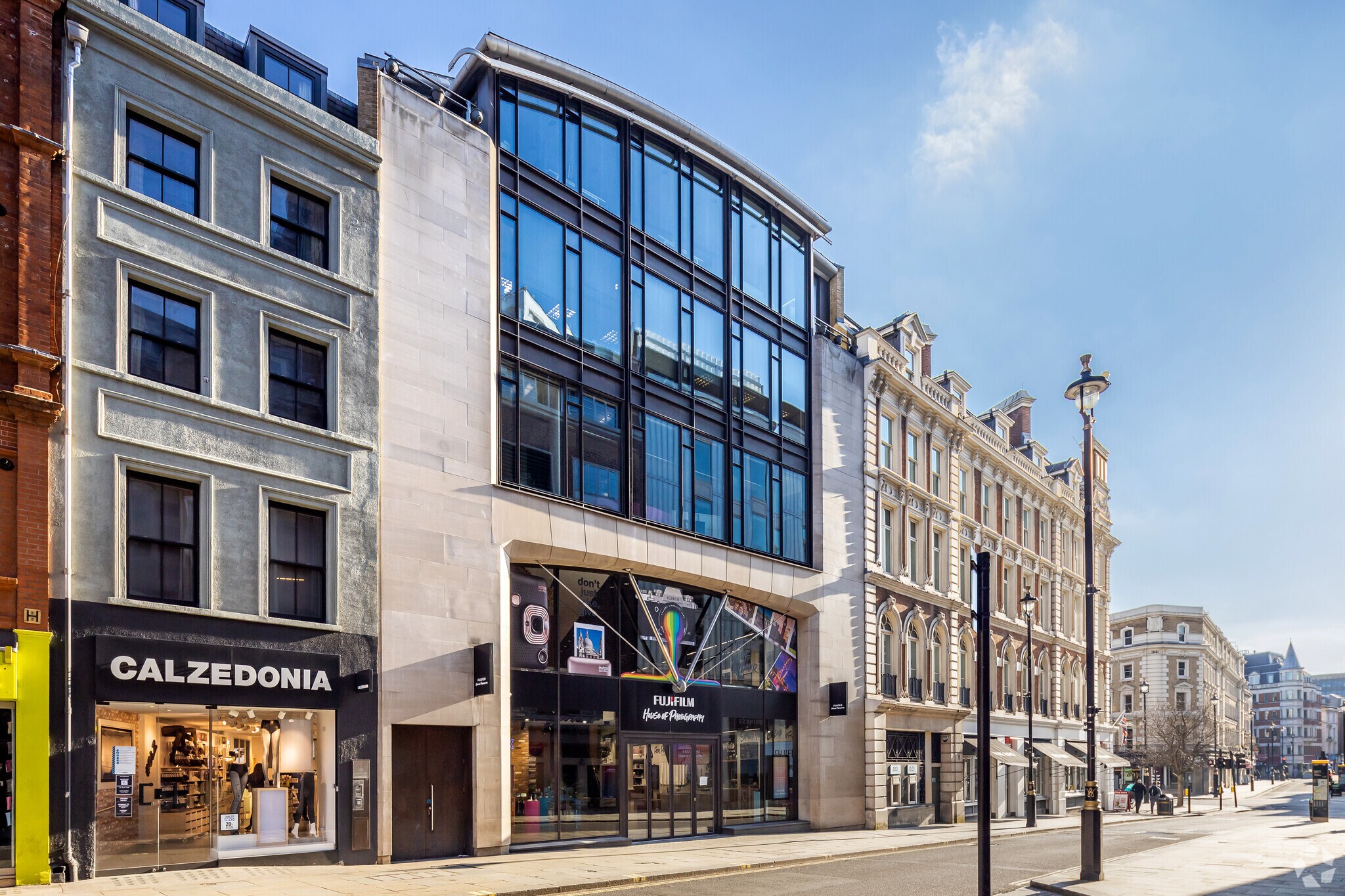 16 Garrick St, London for sale Building Photo- Image 1 of 1