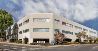 More details for 10 Midland Ave, Port Chester, NY - Office, Light Industrial for Rent