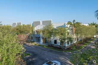 4800 Lyons Technology Pky, Coconut Creek, FL for rent Building Photo- Image 1 of 32