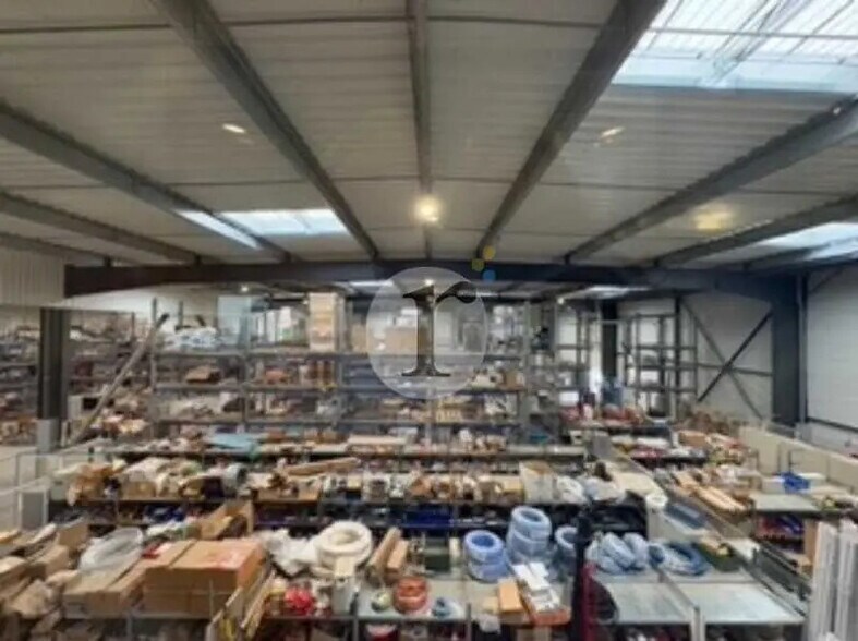 Office in Lesquin to rent - Interior Photo - Image 1 of 5