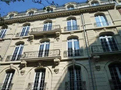 Location Bureaux 2 310 m² - Photo 1