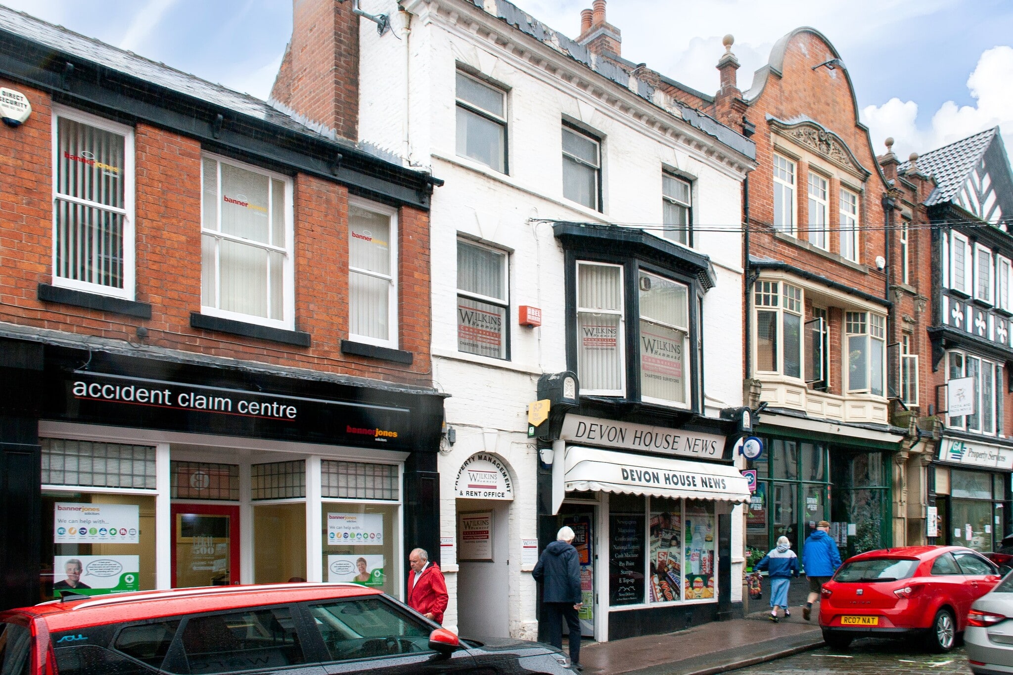 28 Glumangate, Chesterfield for sale Primary Photo- Image 1 of 1