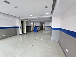 Retail in Sabadell, BAR for rent Building Photo- Image 2 of 8