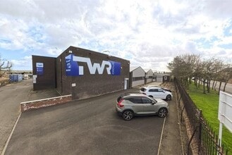 Commercial Rd, Sunderland to rent Building Photo- Image 1 of 10