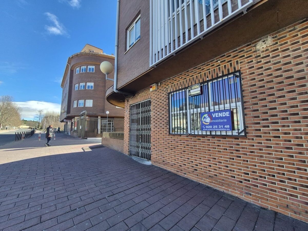 Build-to-Rent in Ávila, Ávila for sale Building Photo- Image 1 of 5
