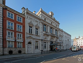 553-561 Fulham Rd, London for sale Primary Photo- Image 1 of 10