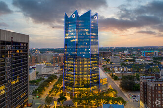 111 W Houston St, San Antonio, TX for rent Building Photo- Image 1 of 6