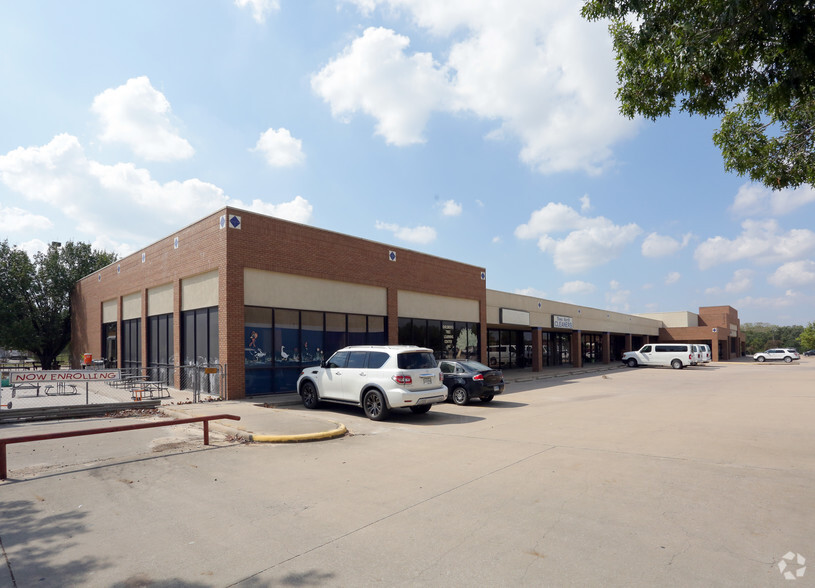 2520 E Highway 82, Whitesboro, TX for rent - Primary Photo - Image 1 of 3