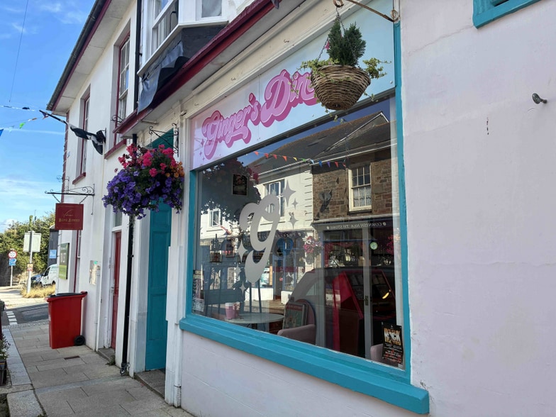 4 Bond St, Redruth to rent - Building Photo - Image 1 of 1
