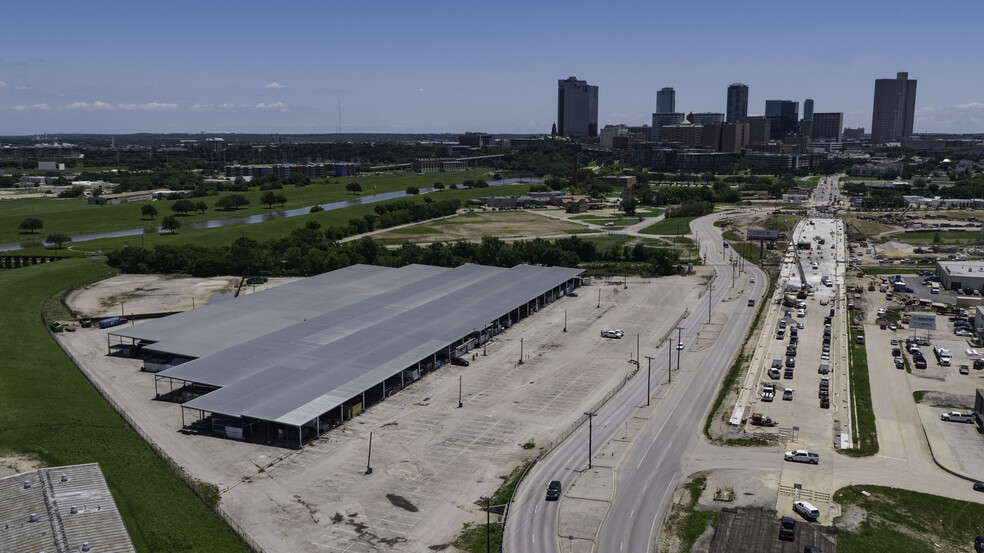 1000 N Henderson St, Fort Worth, TX for sale - Building Photo - Image 1 of 1