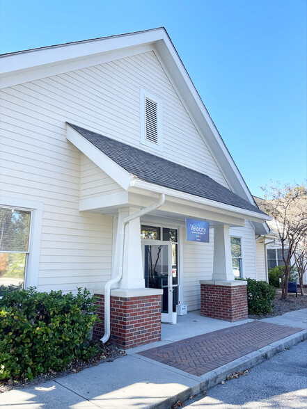 3030 Ashley Town Center Dr, Charleston, SC for rent - Building Photo - Image 2 of 9