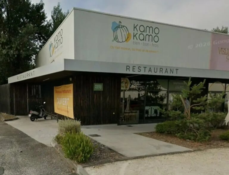 Retail in Mérignac to rent - Building Photo - Image 1 of 5