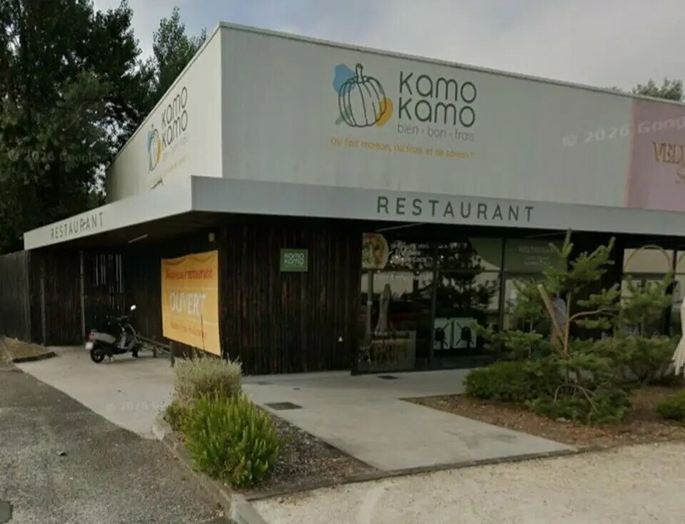 Retail in Mérignac to rent Building Photo- Image 1 of 6