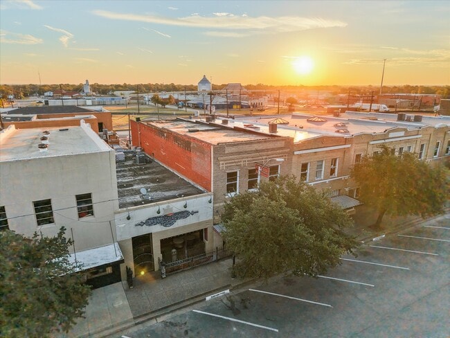 More details for 107 S Beaton St, Corsicana, TX - Retail for Sale