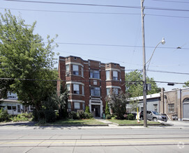 204 Kingston Rd, Toronto, ON for sale Primary Photo- Image 1 of 1