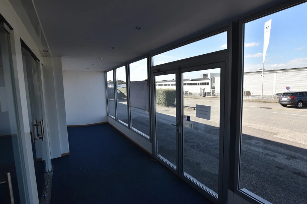 Vente Entrepôt 450 m² - Photo 1