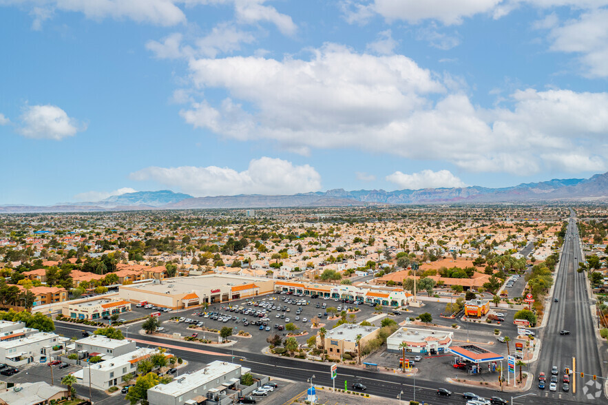 1411-1471 N Jones Blvd, Las Vegas, NV for rent - Building Photo - Image 3 of 14