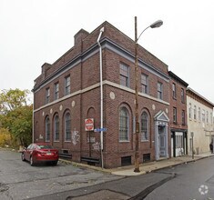 19 W 5th St, Chester, PA for rent Primary Photo- Image 1 of 14