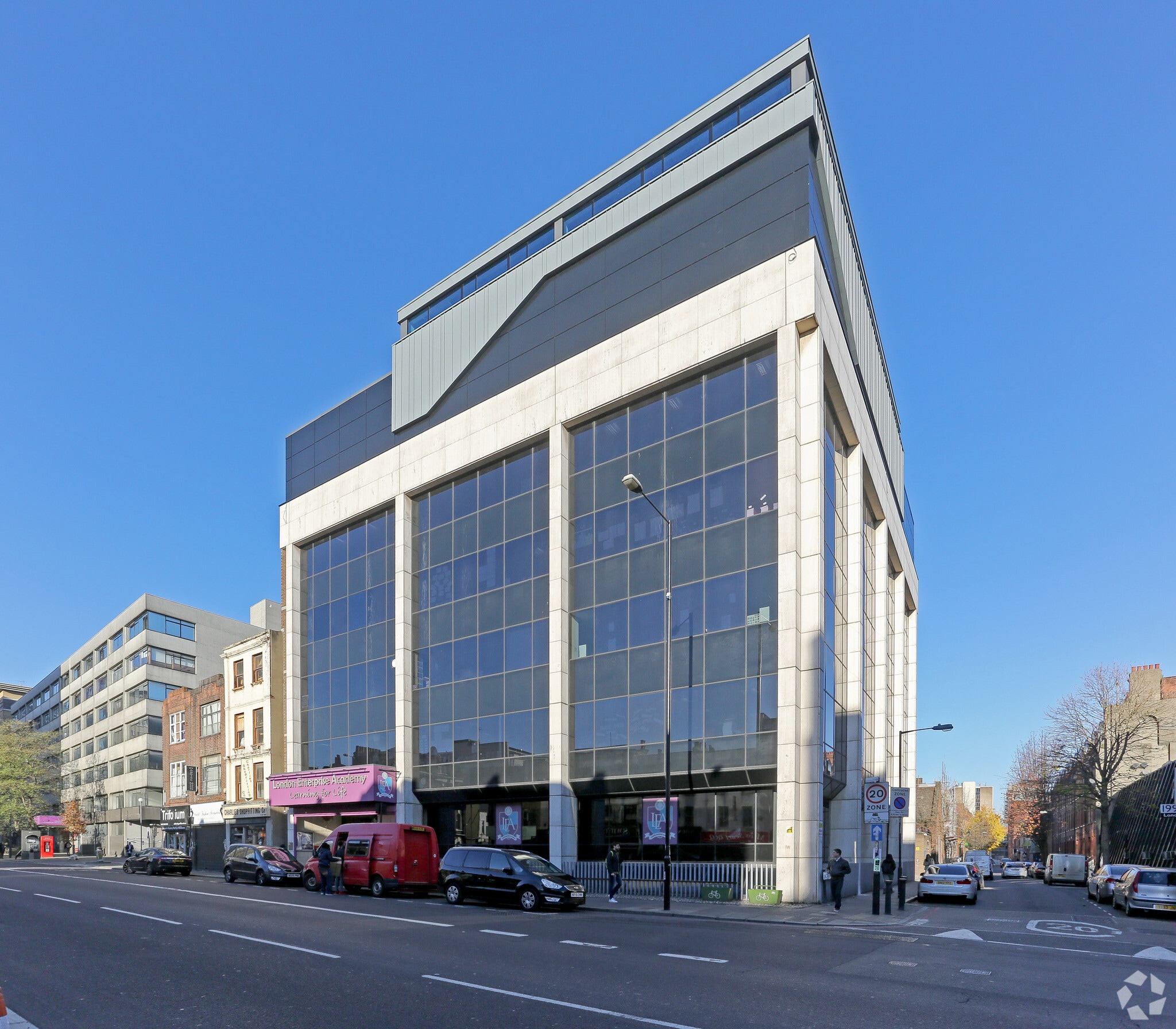 81-91 Commercial Rd, London for sale Primary Photo- Image 1 of 1