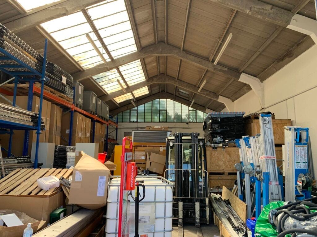 3-4 Burnt Ml, Harlow to rent Interior Photo- Image 1 of 5