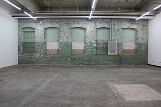 1618-1620 Central Ave NE, Minneapolis, MN to rent Interior Photo- Image 2 of 6