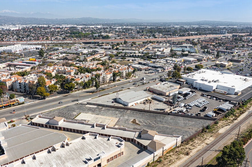 11606 Firestone Blvd, Norwalk, CA for sale - Building Photo - Image 1 of 5