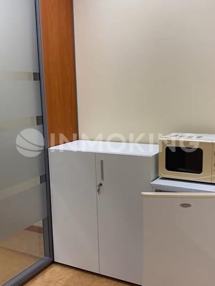 Office in Paterna, Valencia to rent - Interior Photo - Image 3 of 7