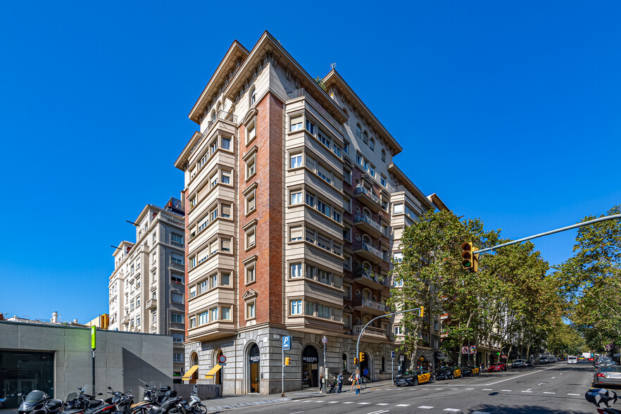 Carrer de Balmes, 387, Barcelona, Barcelona for rent - Building Photo - Image 3 of 4