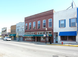 31 W New York St, Aurora, IL for sale Primary Photo- Image 1 of 1